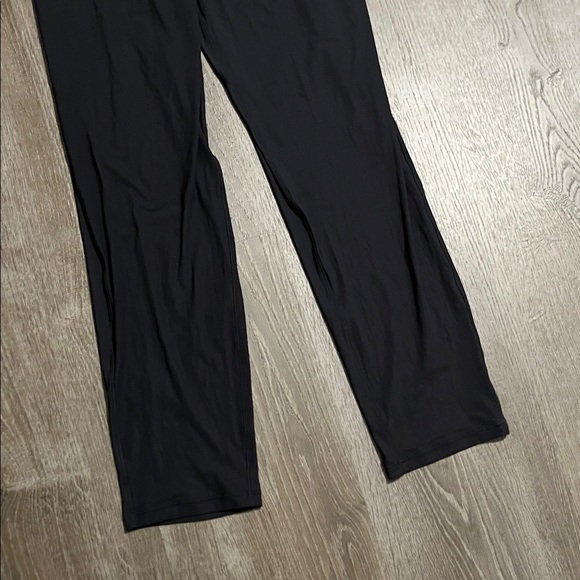 Lululemon All For It Onesie
Black Size 4 - Picture 5 of 11
